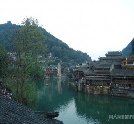 贺州去哪里旅游好(去哪里旅游好玩)