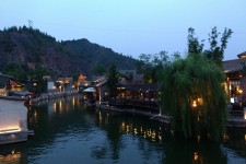贺州古北水镇攻略(古北水镇温泉攻略)