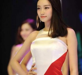 贺州成都特大模特兼职**(成都服拆模特兼职是实的吗)
