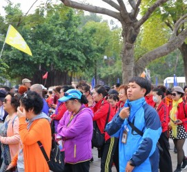 贺州私人伴游是什么 杭州一女大学生出租自己做陪游 每天收费千元