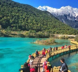 贺州云南旅游攻略(云南旅游攻略必去景点顺序)