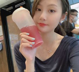 贺州雇用网红商务伴游女(雇用网红商务伴游女员工)