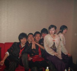 贺州武汉雇用男伴游(武汉雇用男伴游戏主播)
