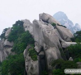 贺州安徽旅游攻略(安徽旅游攻略三日游)