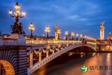 贺州旅游景点排行(旅游景点排行北京)