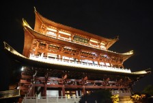 贺州长沙旅游攻略(长沙旅游攻略景点必去长沙美食街)