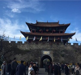 贺州昆明旅游攻略(昆明旅游攻略景点大全)