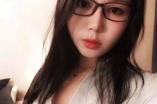 贺州姑娘在西安一模特公司做兼职的简单介绍