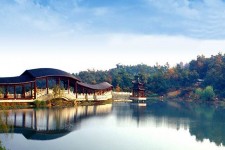 贺州景点介绍(景点介绍模板)