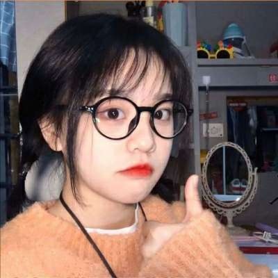 贺州伴游女生荣晴的资料