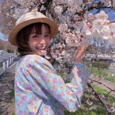 贺州伴游女生扶婷的资料