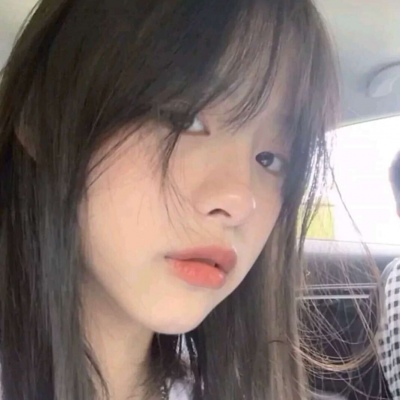 贺州伴游女生周玉洁的资料