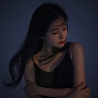 贺州伴游女生谢悦悦的资料