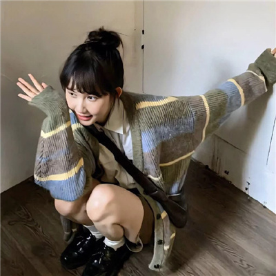 贺州伴游女生方镜月的资料