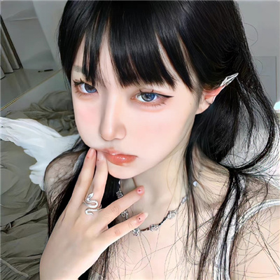 贺州伴游女生张梦琪的资料