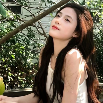 贺州伴游女生唐雅宁的资料