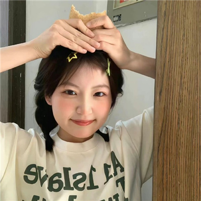 贺州伴游女生蒯慧雅